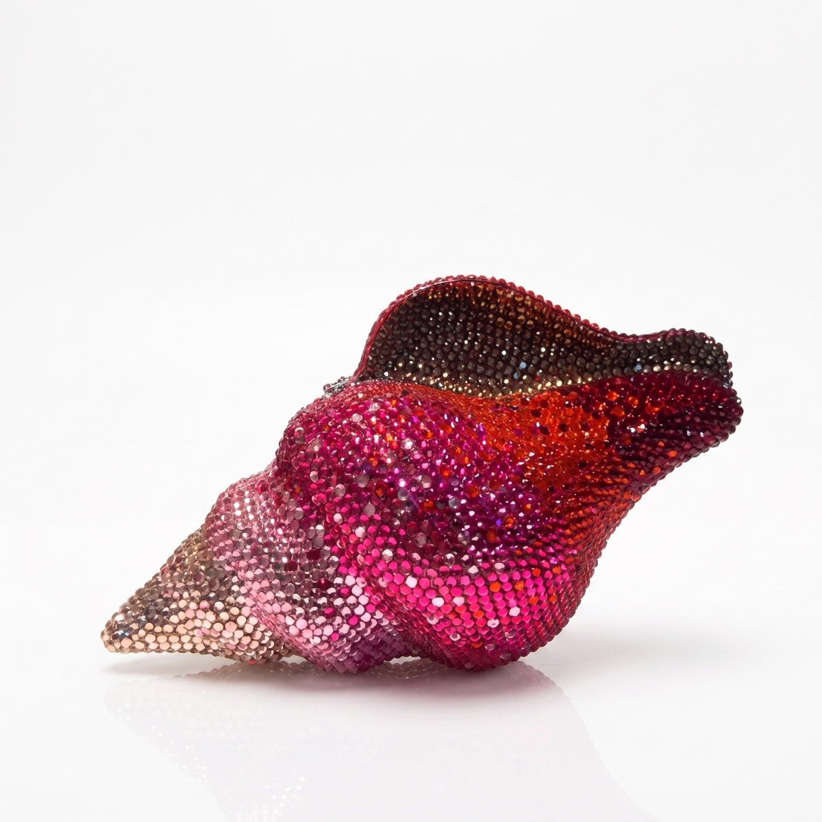 conch clutch | premuim rhinestones